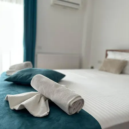 Armand Apartment *